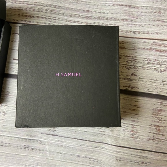 H.Samuel Freshwater Pearl 925 Silver Heart Necklac - Picture 3 of 3